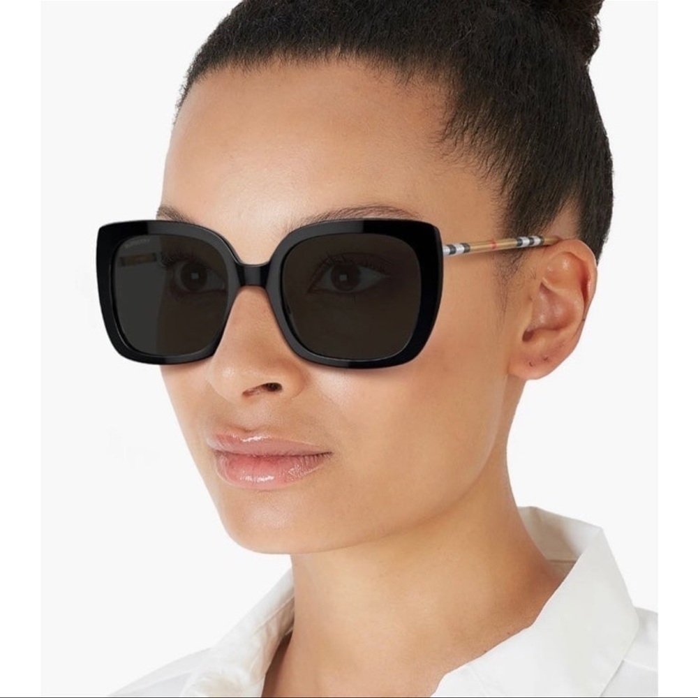Burberry Carroll 54mm Square Sunglasses